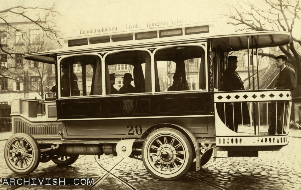 One of 13 De Dion Bouton busses that were testen in Copenhagen in 1913 - Built by Berliner Motorwagen Fabrik