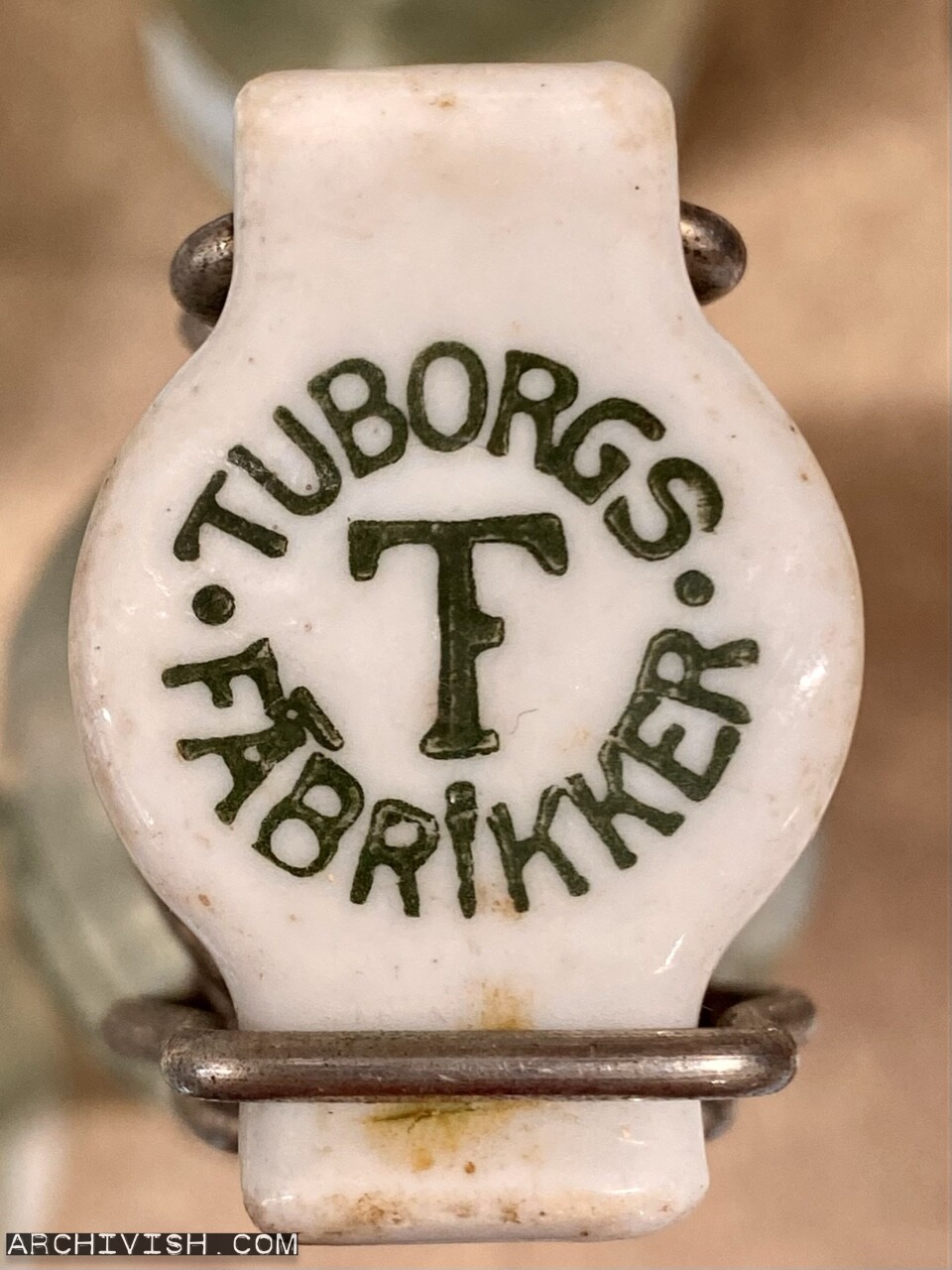 Tuborg soda bottle top