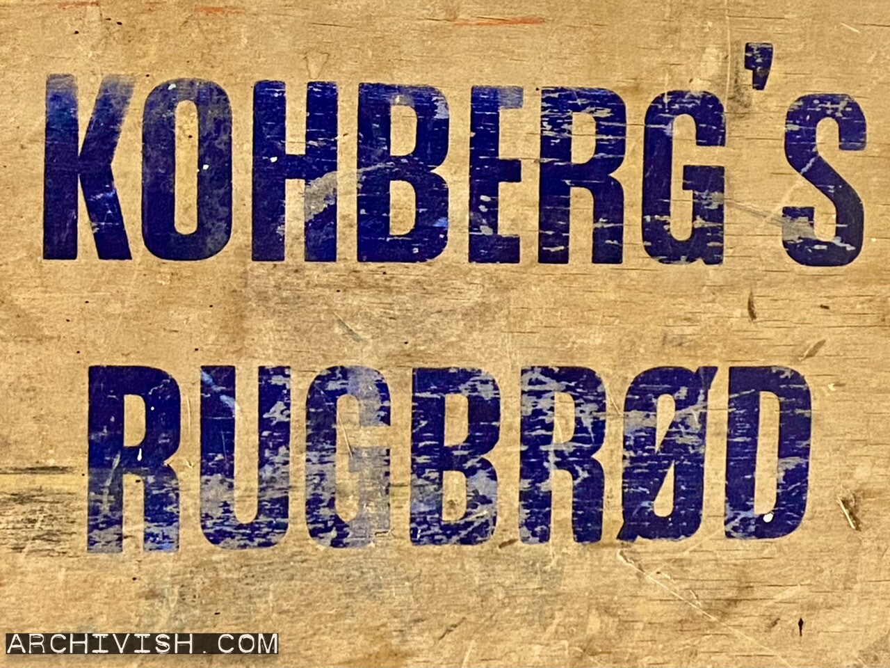 Ryebread from Kohberg's Breadfactory was delivered in Plyfa boxes